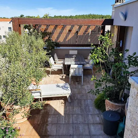 Garden Terrace Apartment Zadar