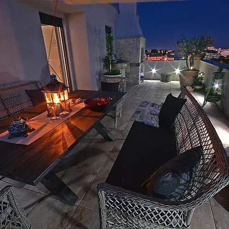 Apartment Garden Terrace *
