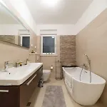 Garden Terrace Appartement Zadar